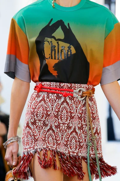 Look 23